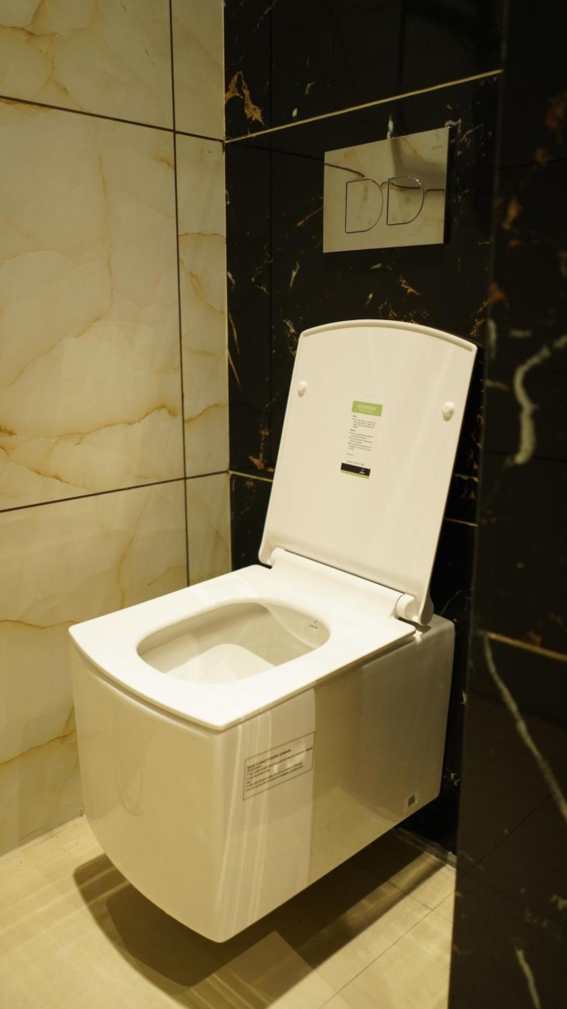 Hotel Silver Pearl Aligarh Luaran gambar